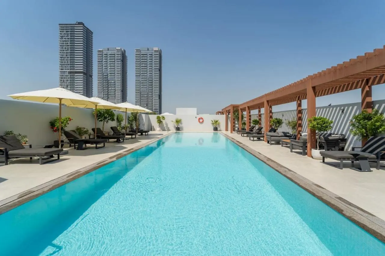 Art Of Modern Illumination Apartment Dubai